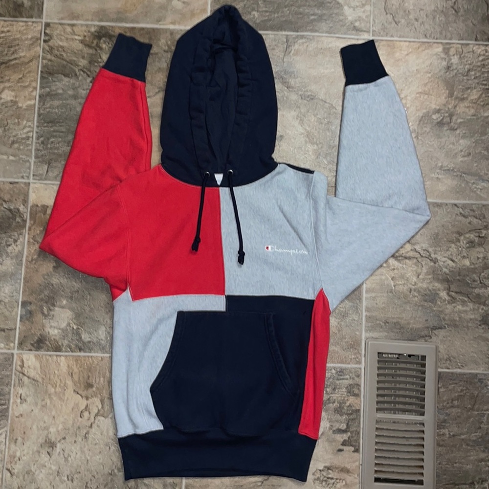 Very good quality hoodie